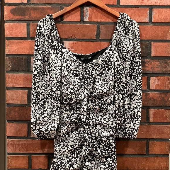 Zara print dress - Picture 4 of 7